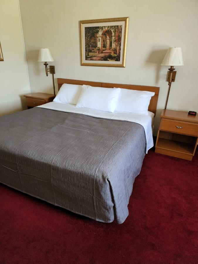 Motel Family Budget 2*